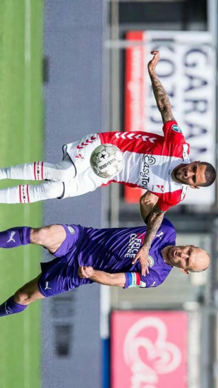 迫对手失误 迫对手失误