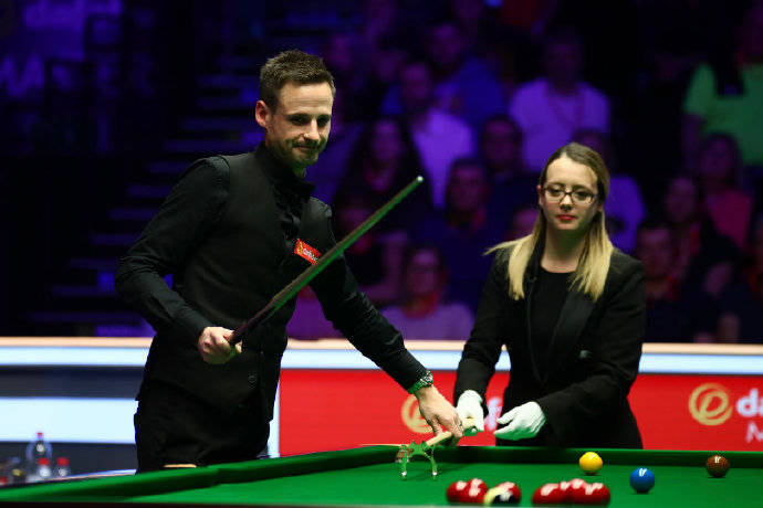 朗佐缺席的 朗佐缺席的